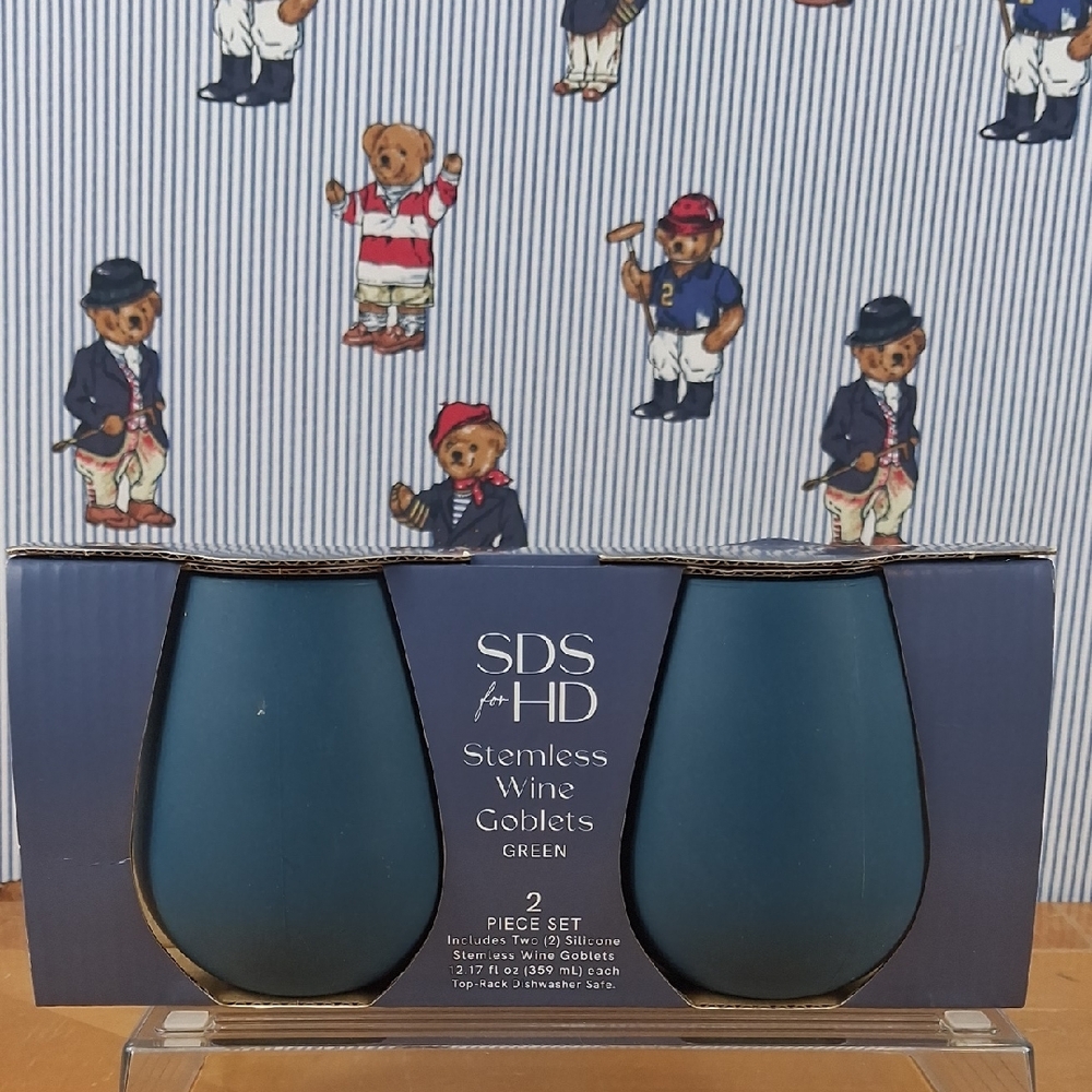 HD Designs 2 Piece Set Of Silicone Stemless Wine Goblets 12.17 Oz Drinking Cups